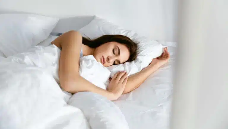 Descubre los Secretos para Dormir Mejor: Consejos Prácticos para Noches Tranquilas